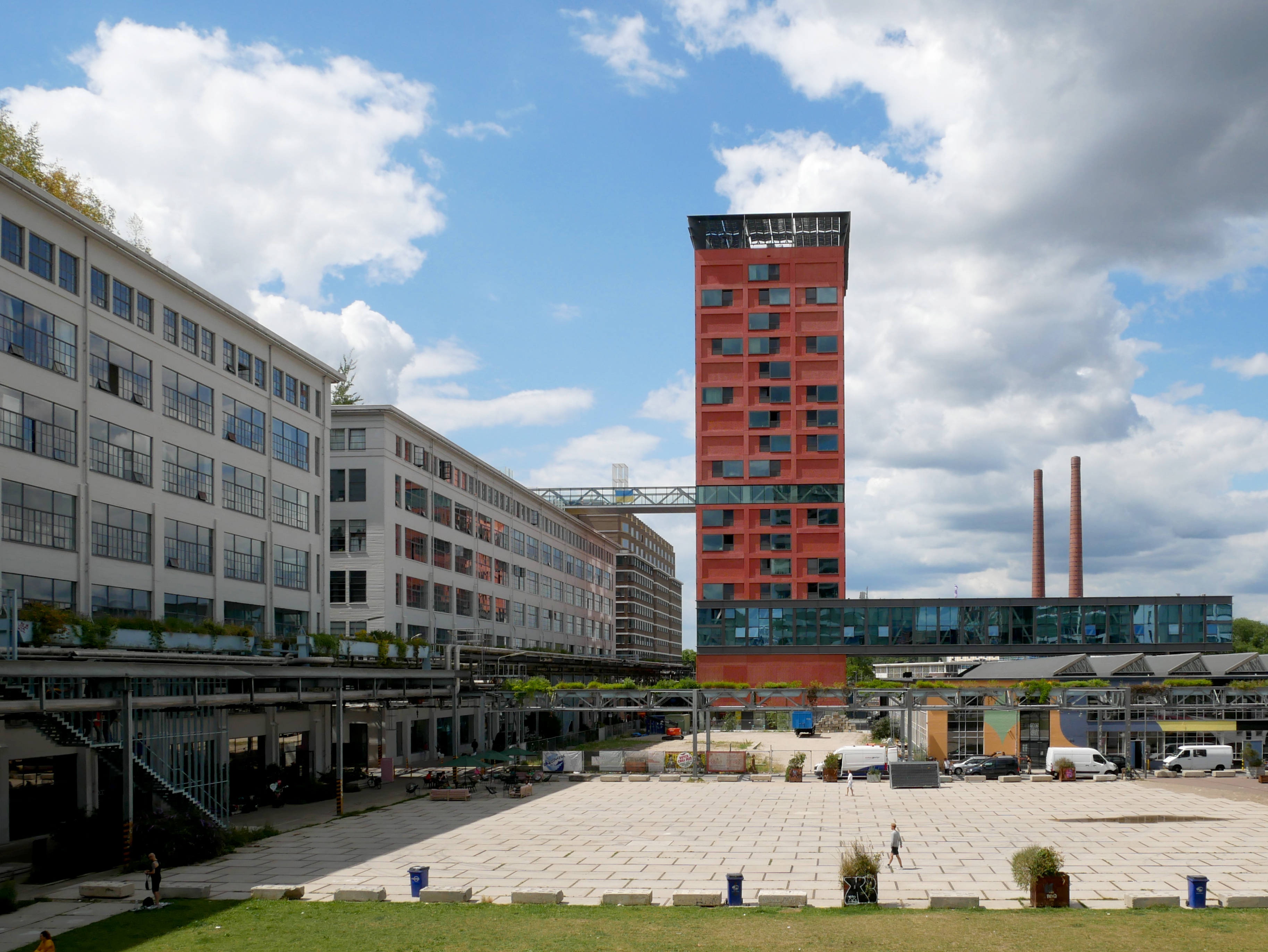 Strijp-S, Haasje Over